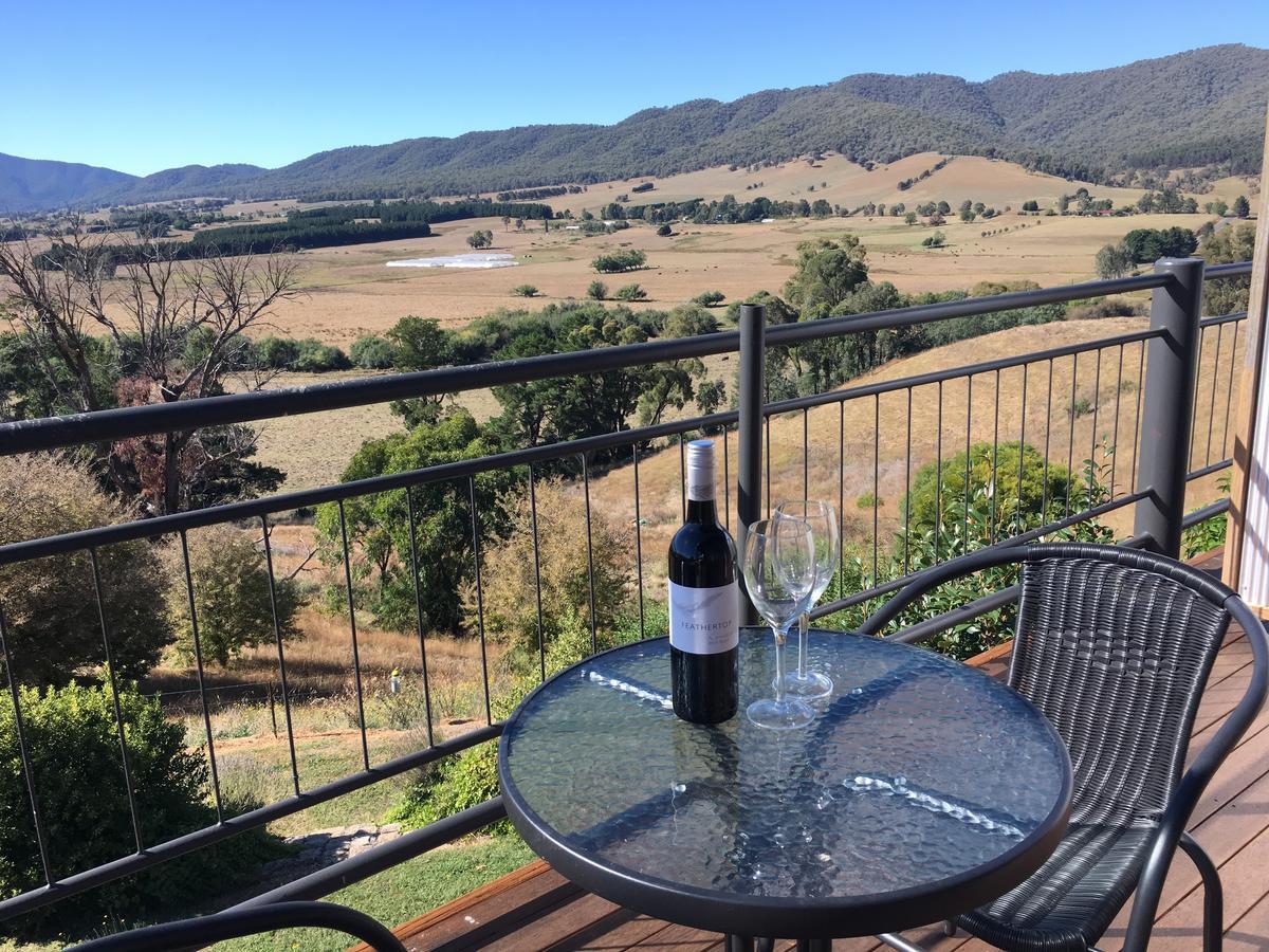 Rosewhite House Bed & Breakfast Myrtleford Eksteriør bilde