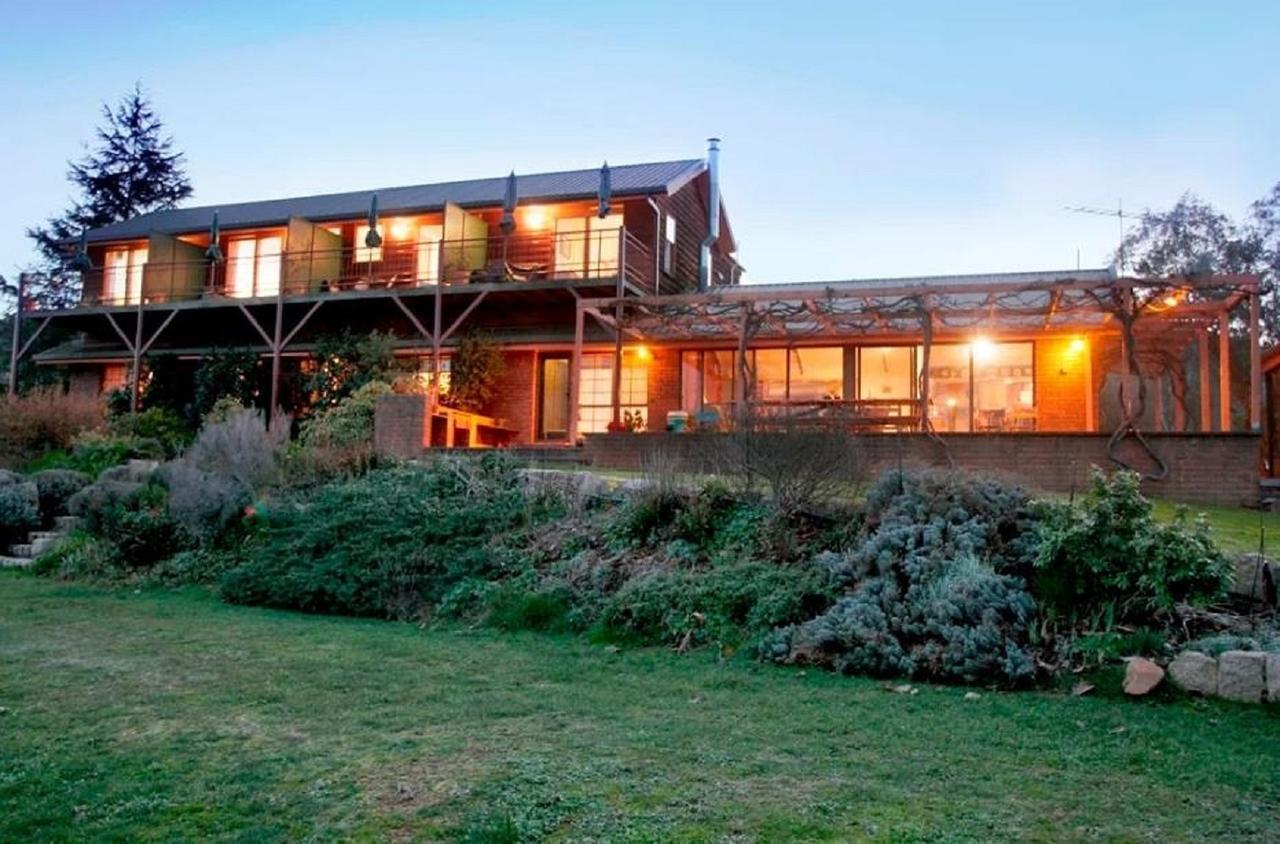 Rosewhite House Bed & Breakfast Myrtleford Eksteriør bilde
